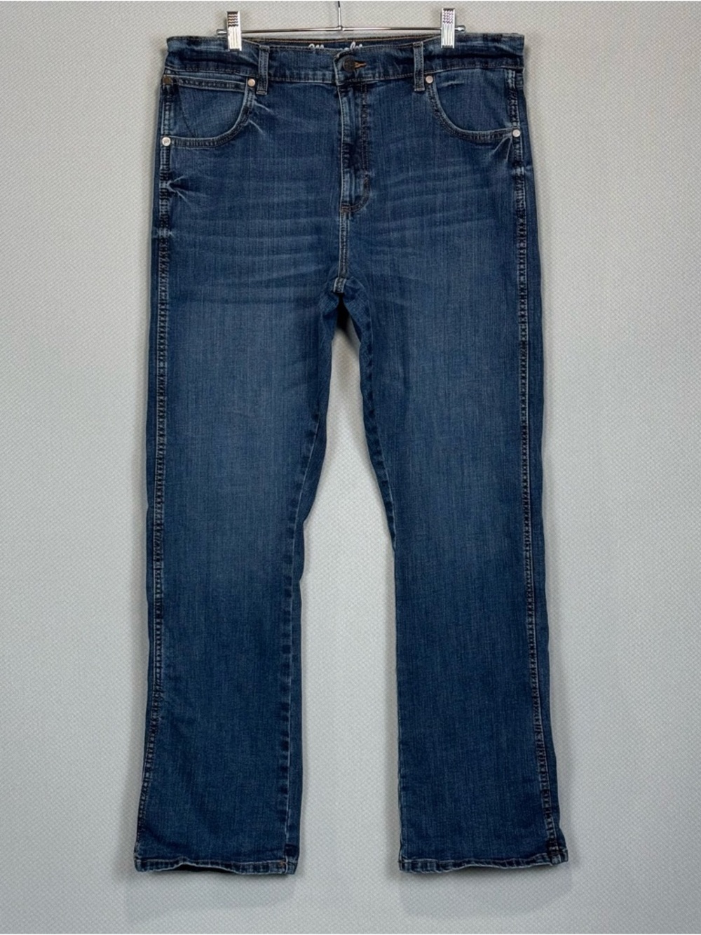 Wrangler Retro Jeans Men 36x34 Blue Relaxed Boot Mid Rise Stretch Denim Dellwood